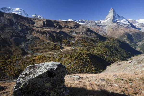 Humor Mañana Lago Stellisee Mirando Hacia Matterhorn Zermatt Valais Alpes —  Fotos de Stock
