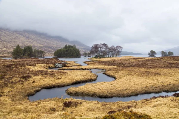 Γραφική Θέα Μαγευτική Ποταμού Ossian Corrour Υψίπεδα Σκωτία Ηνωμένο Βασίλειο — Φωτογραφία Αρχείου