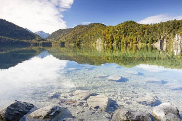Λίμνη Alpsee Φθινόπωρο Φούσεν Ηστ Όλκαου Βαυαρία Γερμανία Ευρώπη — Φωτογραφία Αρχείου