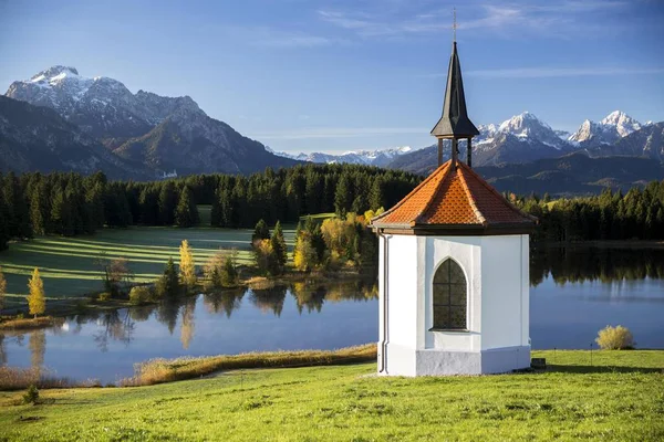 Cappella Hegratsrieder Vedere Lago Una Mattina Autunno Baviera Germania Europa — Foto Stock
