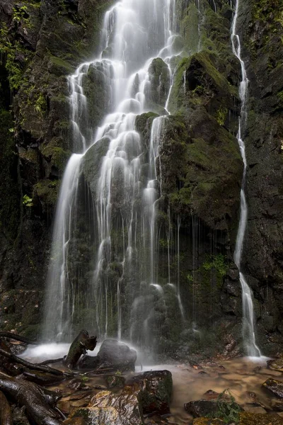 Vyhlídkový Pohled Vodopád Lese Burgbachský Vodopád Poblíž Schapbach Černý Les — Stock fotografie