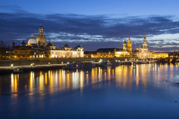 Cityscape Night Frauenkirche Church Dresden Cathedral Dresden Castle Elbe River — Stock Photo, Image