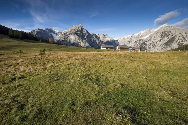 Vista Panorámica Hinterhorner Alm Pastos Alpinos Las Montañas Karwendel Tirol —  Fotos de Stock