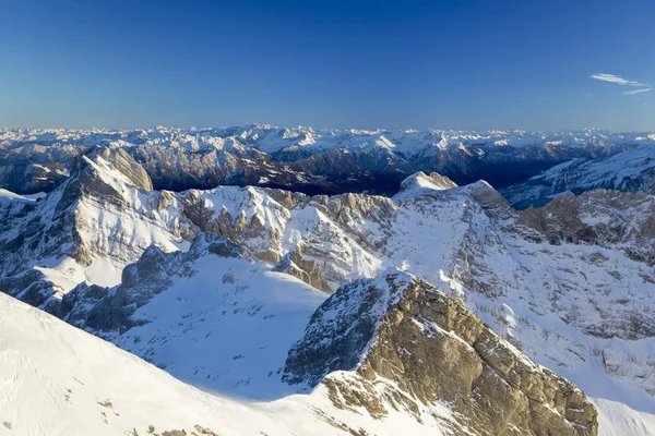 Γραφική Θέα Του Altmann 2435 Τις Αυστριακές Άλπεις Στο Πίσω — Φωτογραφία Αρχείου