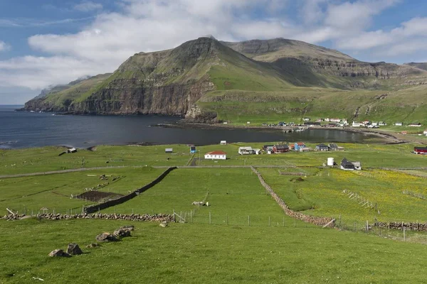 Fmjin Köyünün Manzara Görünümü Suuroy Batı Kıyısı Faroe Adaları Danimarka — Stok fotoğraf