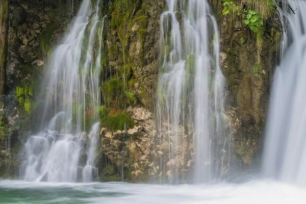 Cascada Vista Las Montañas — Foto de Stock