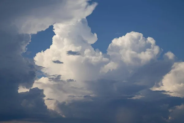 Pembentukan Awan Langit Slovenia Eropa — Stok Foto