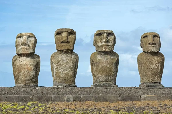 Moai Rano Raraku Eastern Island Chile South America — ストック写真