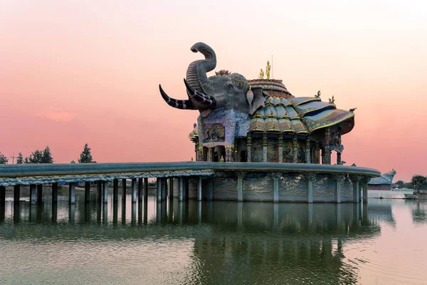 Filler Tapınağı Thep Wittayakhom Vihara Wittayakom Dusk Wat Baan Rai — Stok fotoğraf