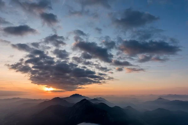 Blaue Stunde Mit Bayrischen Alpen Herzogstand Oberbayern Bayern Deutschland Europa — Stockfoto