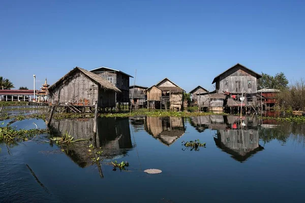 Traditional Stilt Houses Inle Lake Reflection Water Shan State Myanmar — Stock Photo, Image