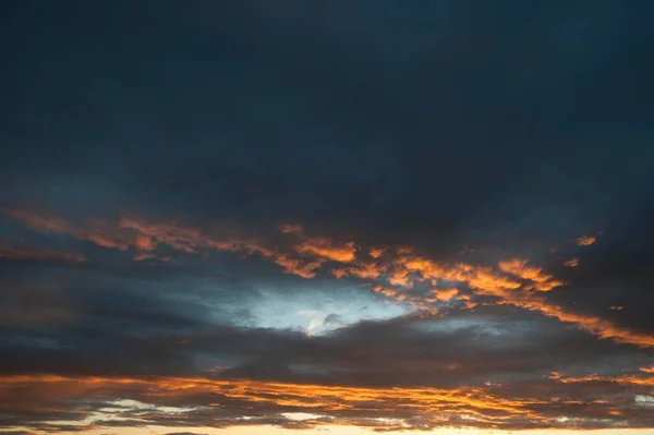 Chmury Oświetlona Pomarańcza Podczas Zachodu Słońca Alzacja Francja Europa — Zdjęcie stockowe