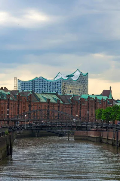 Elbphilharmonie Elbe Philharmonic Hall Atrás Distrito Armazém Zollkanal Cidade Hanseática — Fotografia de Stock