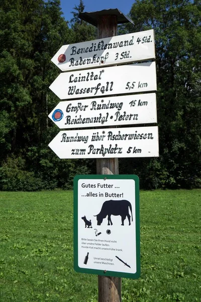 Подпись Туристов Jachenau Upper Bavaria Bavaria Germany Europe — стоковое фото