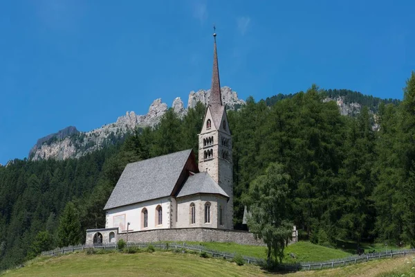 サンタ ジュリアナの巡礼教会 1452 Vassatalal Vigo Fassatal Dolomites Trentino 南チロル アルト — ストック写真