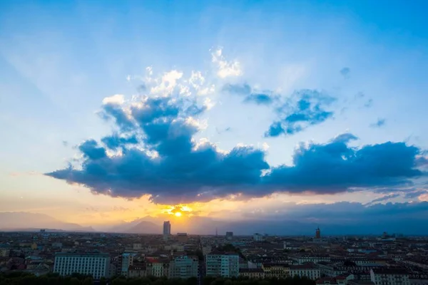 Widok Miasto Zachodzie Słońca Turyn Piemont Włochy Europa — Zdjęcie stockowe