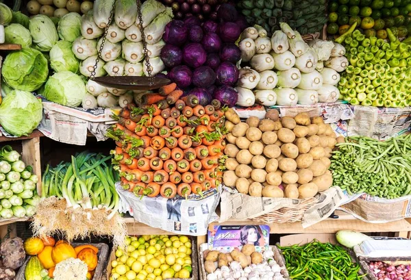 Arreglo Verduras Venta Kandy Market Hall Kandy Sri Lanka Asia — Foto de Stock