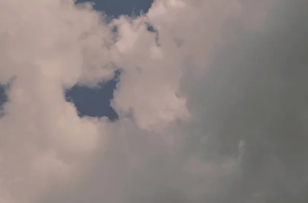 Fundo Natureza Nuvens Macias Fofas Céu Tonificadas — Fotografia de Stock