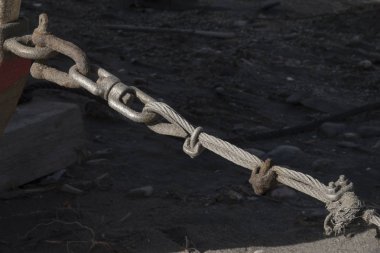  Güçlü köşeli ayraç ve tekneler Emanet eklemek için metal halat. 