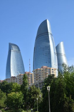 Baku.Azerbaijan.May 22,2018.Flame Tower.It, bir tepe üzerinde yer alır ve kentin her yönden görünür