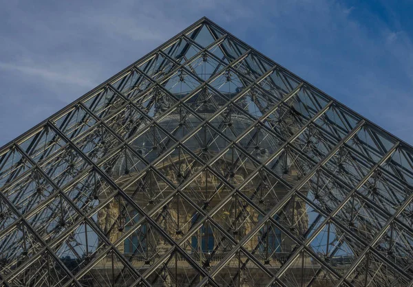 Geometrical Forms Shaped Parts Louvre Pyramid Glass Pyramid Created Pei — Stock Photo, Image