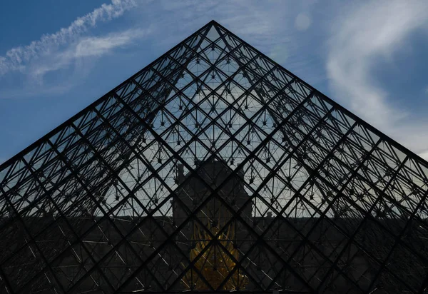 Geometrical Forms Shaped Parts Louvre Pyramid Glass Pyramid Created Pei — Stock Photo, Image