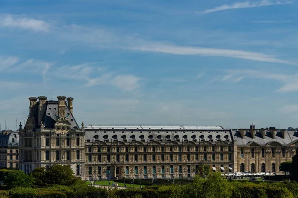 Strzał Muzeum Louvre Paryż — Zdjęcie stockowe