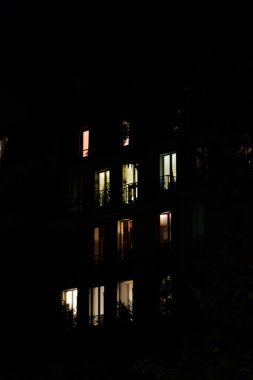 Gece çekimleri Paris'te