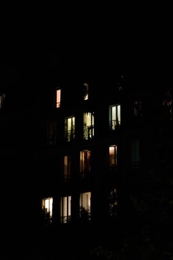 Gece çekimleri Paris'te