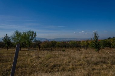 Sofya şehir - Avrupa'nın en hava kirli şehir. Podgumer village, Bulgaristan görünümünden