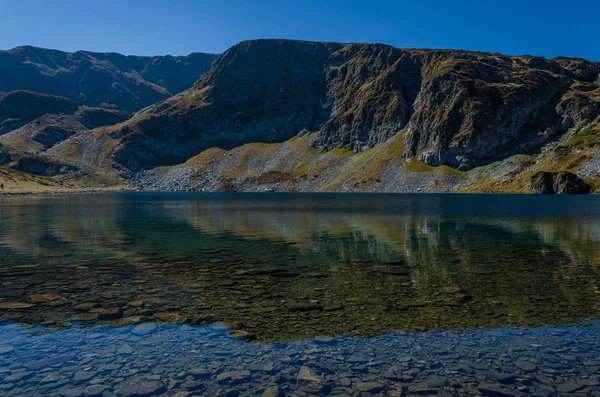 Een Uitzicht Lake Babreka Kidney Tot Een Groep Van Glaciale — Stockfoto