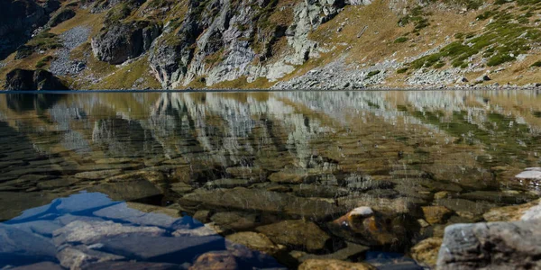 Een Uitzicht Lake Babreka Kidney Tot Een Groep Van Glaciale — Stockfoto