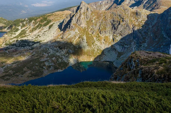 Jezioro Bliznaka Twin Jeden Grupy Jezior Polodowcowych Północno Zachodniej Góry — Zdjęcie stockowe
