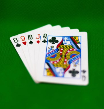 Poker eli: düz - bu olabilir veya olmayabilir içerir ve Ace, takım elbise bakılmaksızın ardışık sıralamasında beş kart eli. As yüksek veya düşük kart olarak güvenebilirsiniz. Örnek: Düz Ace için