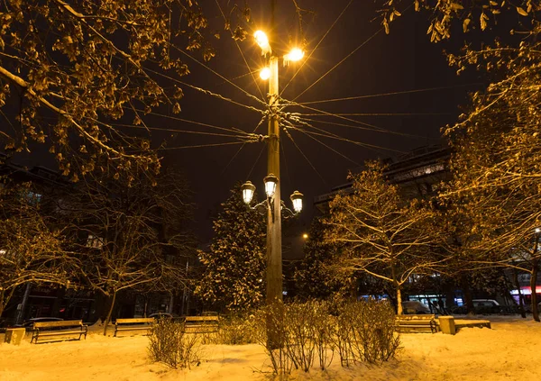 Sofia Bułgaria 2019 Miasto Zimie Wieczorem Plac Dziennikarza Ploshtad Zhurnalist — Zdjęcie stockowe