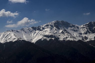 Stara Planina Dağı'nın Triglav masifinin panoramik manzarası, Orta Balkan Milli Parkı, Bulgaristan