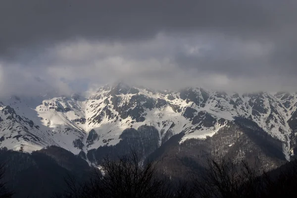 スタラ プラニナ山のトリグラフ マッシフのパノラマビュー 中央バルカン国立公園 ブルガリア — ストック写真