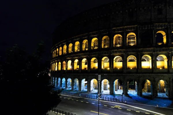 ローマ イタリア ストリートビュー コロッセオ — ストック写真