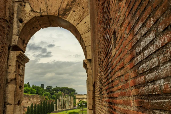 Roma, İtalya, 05.25.2019. Sokak manzaraları - Colosseu