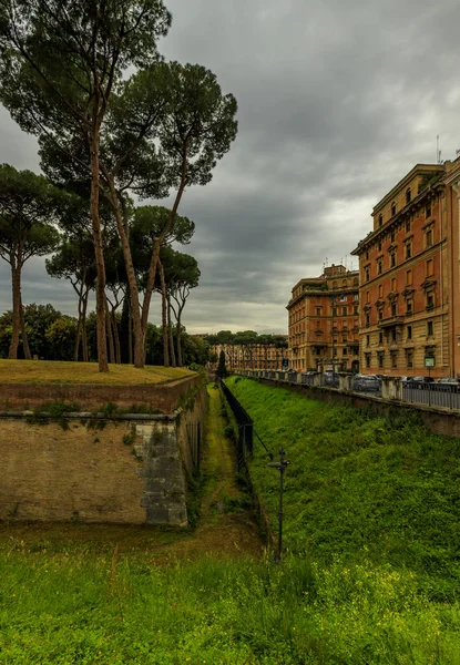 Рим Италия 2019 Castel Sant Angelo Adrian Park — стоковое фото