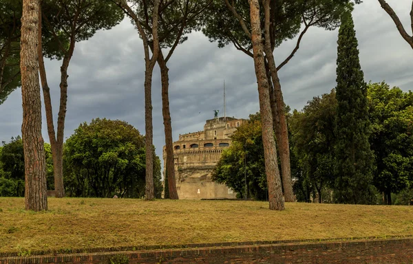 Рим Италия 2019 Castel Sant Angelo Adrian Park — стоковое фото