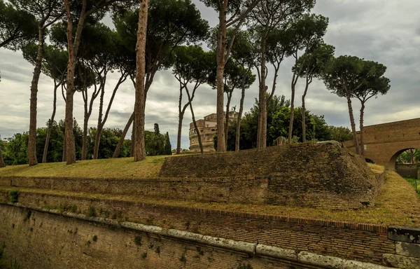 Рим Италия 2019 Castel Sant Angelo Adrian Park — стоковое фото