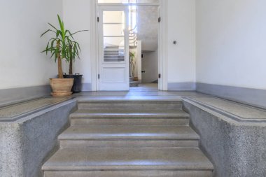 Sofya, Bulgaristan'da eski moda daire