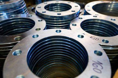 İnşaat endüstrisi malları için depo