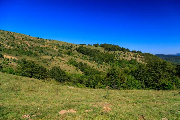 Spårning Från Eleshnitsa Till Toppen Murgash Stara Planina Berg Bulgarien — Stockfoto