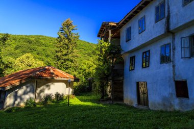 Bulgaristan 'ın Bakire Meryem Varsayımı Eleşnitsa Manastırı