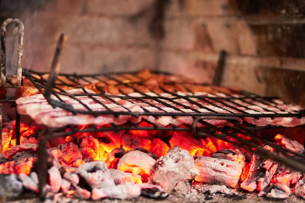 Fogata para una barbacoa —  Fotos de Stock