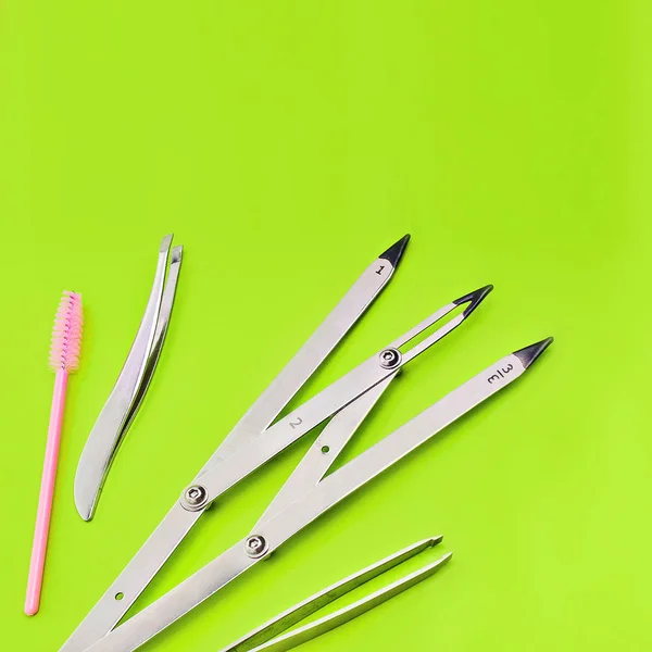 düzeltme ve kaşları, permanentmakeup boyama için Araçlar