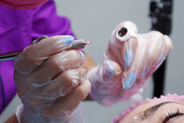 kalıcı makyaj, microblading için aracı