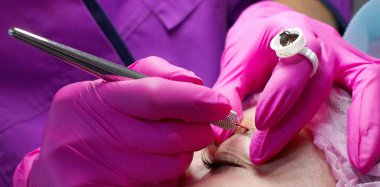 kalıcı makyaj, microblading için aracı